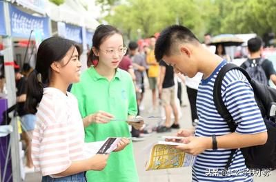 个人成长报告  个人成长报告800字大学生-第1张图片-