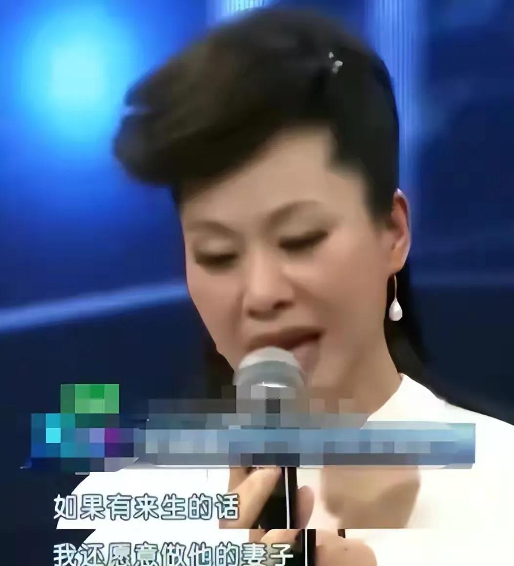 于文华个人资料简介（于文华：二婚老公很优秀，却不愿提及；没给他生孩子，却毫无遗憾）