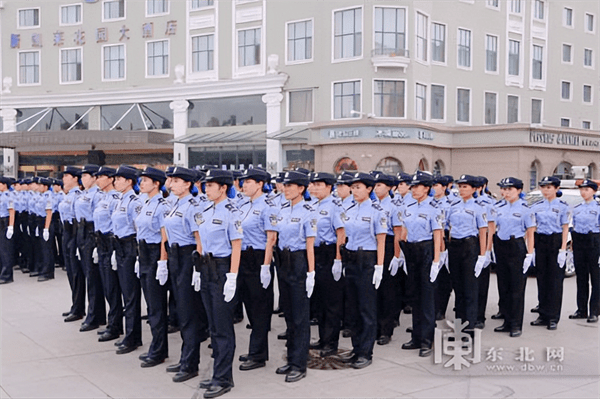 辅警是做什么的(辅警适合长期干吗)