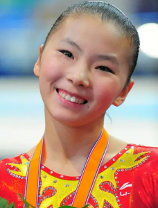 ​中国奥运冠军何可欣自曝曾被国家队教练拒绝，原因：长得不漂亮