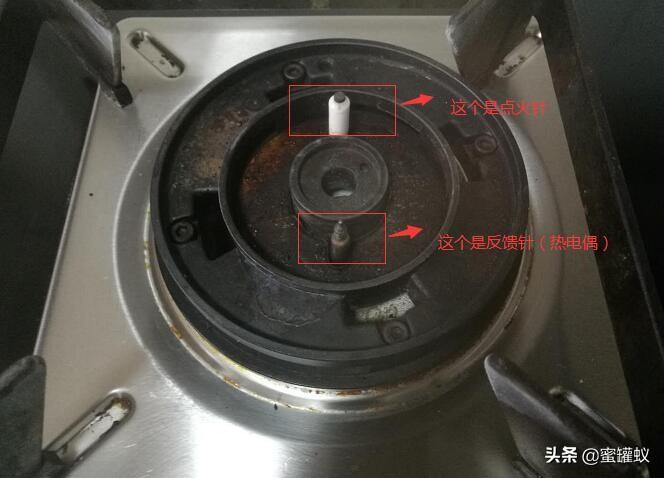 煤气灶烧一会自动熄火是什么原因