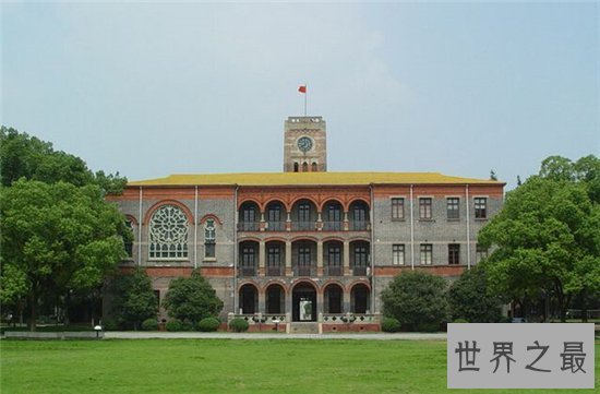 中国十大最美大学，武大樱花摘得桂冠！