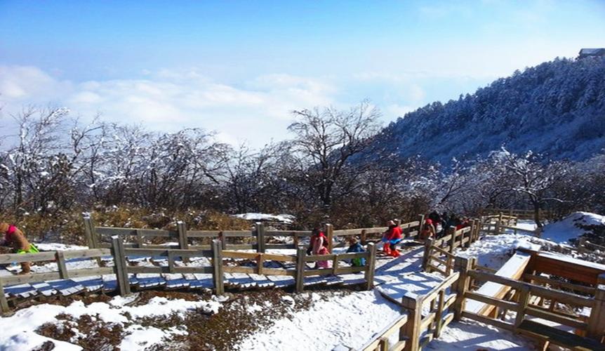 3、西岭雪山