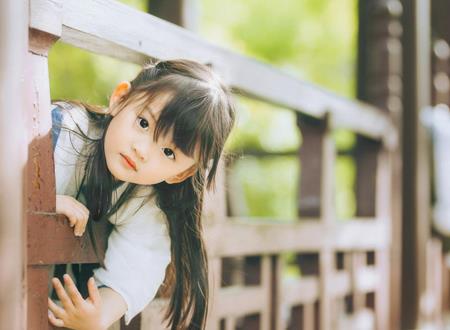 女孩子有灵气悟性高的面相特征