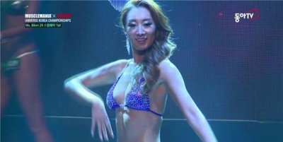 ​BIKINI 韩国时装秀，性感迷人，从骨子里透出来的性感