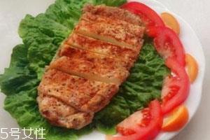 烤箱烤鸡胸肉要多久 烤箱烤鸡胸肉技巧