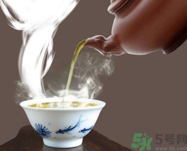 ​吃山楂可以喝茶吗？吃山楂喝茶好不好？