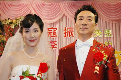 ​寇振海：三婚娶小21岁娇妻，54岁再得子，68岁还在拍戏