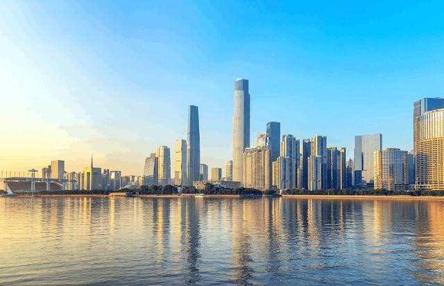 我国人口最多的三个省是哪里（中国人口最多的三大省份）