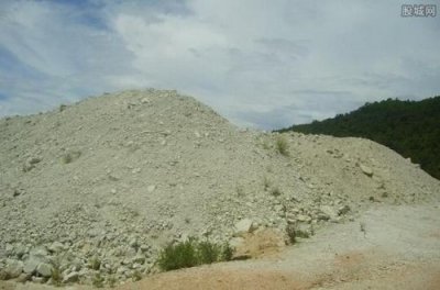 ​瓷土多少钱一吨(瓷土原矿多少钱一吨)