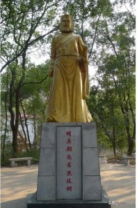 ​如何评价明末抗清将领熊廷弼？他和袁崇焕、孙承宗相比孰优孰劣？