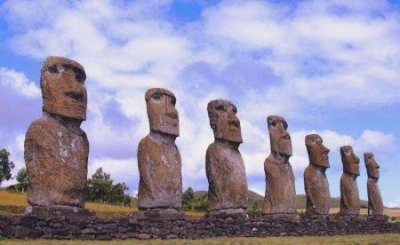 ​平躺、侧卧、美人靠 当心不良睡姿让你腰酸背痛