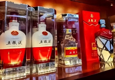 ​990元的经销商出货价！五粮液1618能否守住？