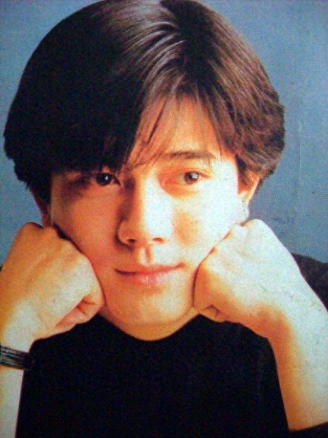 不输当红小鲜肉,郭富城年轻帅照珍藏版,与周星驰还合过影