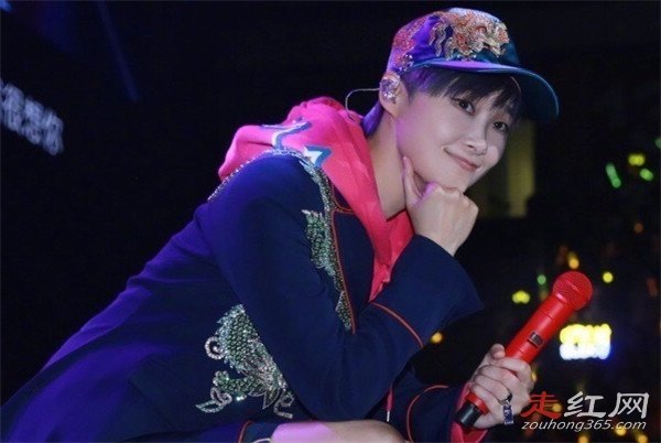 李宇春和谁结了婚 老公还是一个外国78岁富翁