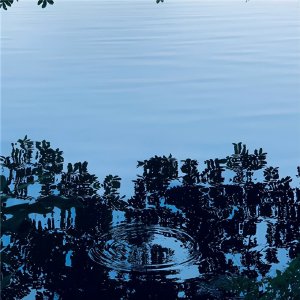 ​郁闷难过深蓝色图片 所有人都在往前走你也要