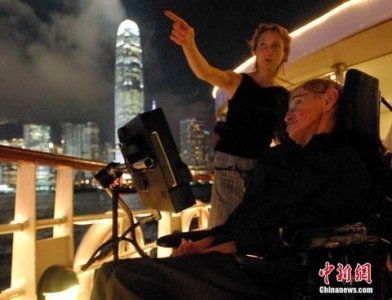 ​英国物理学家史蒂芬·霍金去世 享年76岁