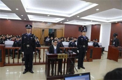 ​安徽省委秘书杨敬农落马记：自称禽兽，受贿超1700万元，被判10年