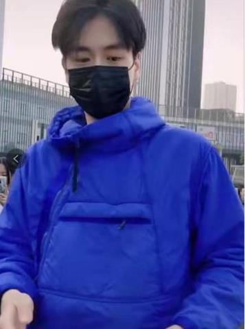 胡一天真实身高193(有种鹤立鸡群叫胡一天)(1)