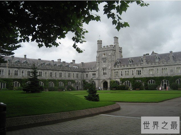 世界上最恐怖的学校,纽约大学广场曾埋葬20000具骸骨