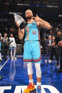 ​全明星-沙克队胜巴克利队夺冠 库里12+4获选MVP