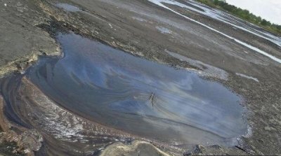 ​世界上最大的沥青湖：彼奇湖沥青储量超过1200万吨