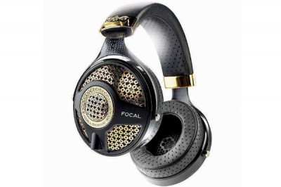 ​世界上最贵的耳机：镶嵌6克拉钻石(售103万元天价)