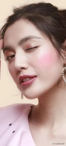 ​高清明星壁纸|偏偏喜欢你，王秀竹