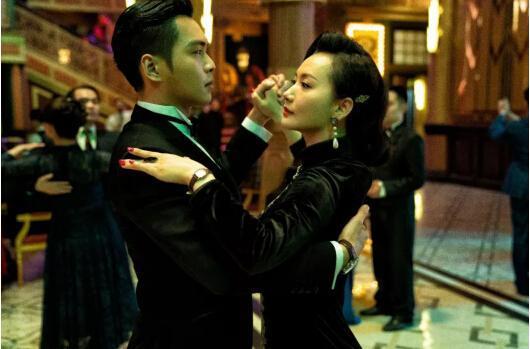 被观众称为“国民嫂子”，《惊蛰》中最受欢迎，如今邀约不断