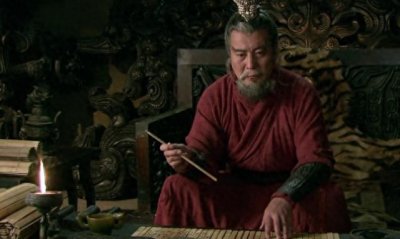 ​被称三国最大“祸害”的袁绍，究竟是如何祸害天下的？