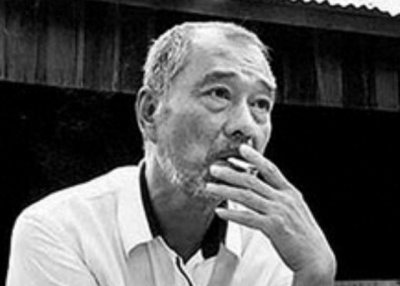 ​台湾黑帮大佬张安乐，抗五星红旗游行，最大的梦想是祖国统一