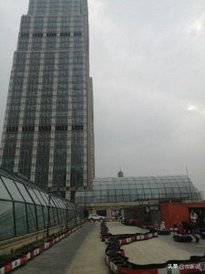 ​诗说上海环球港，沪上最大屋顶花园，魔都最大商业旅游文化综合体