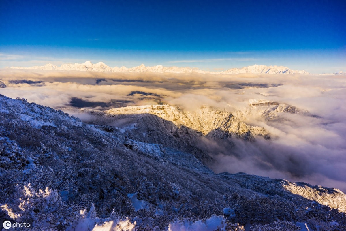 牛背山，360度全方位“中国最大的观景平台”和绝佳摄影圣地