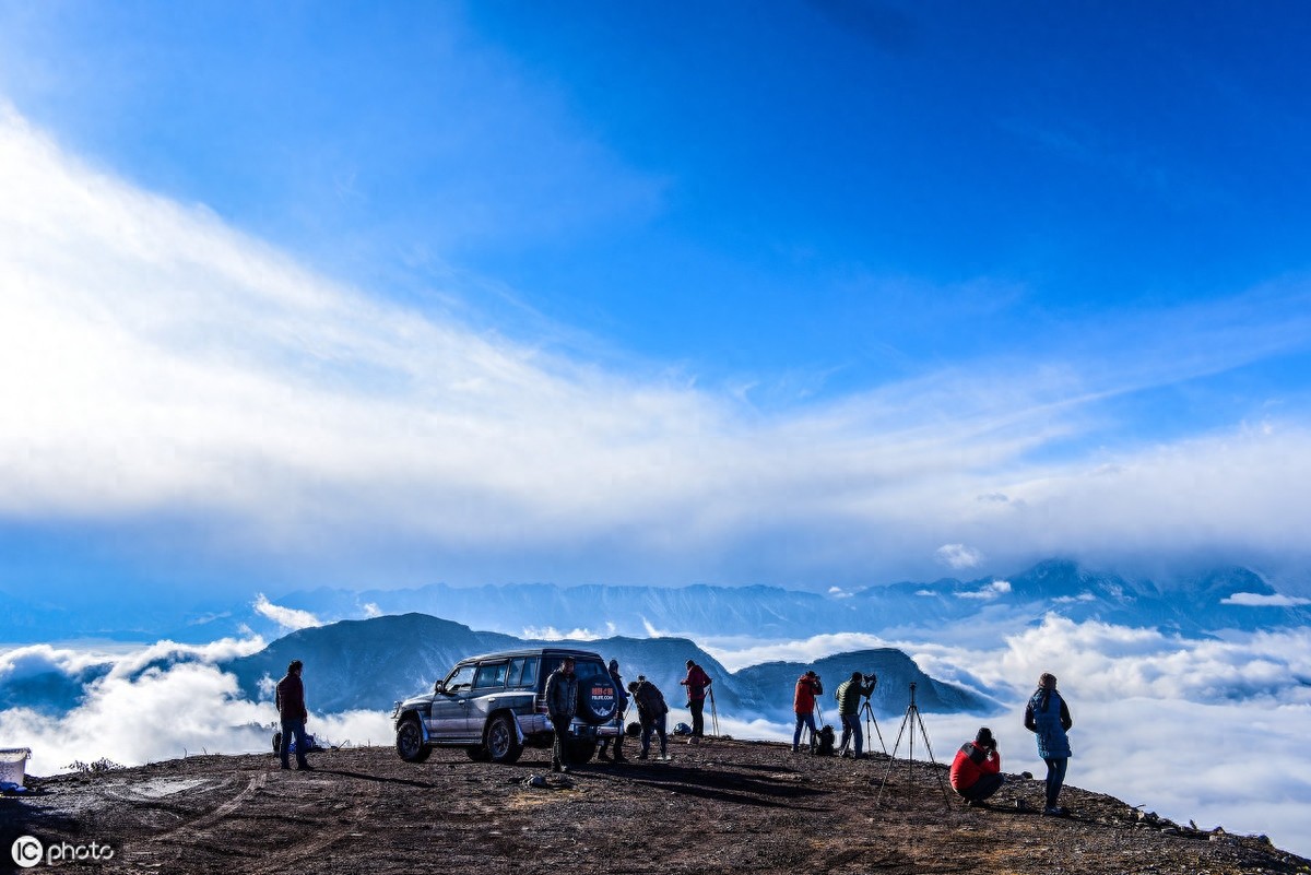 牛背山，360度全方位“中国最大的观景平台”和绝佳摄影圣地