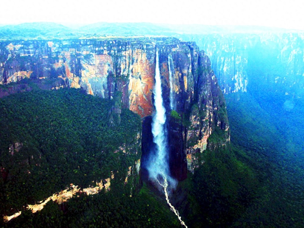 比黄果树瀑布（78米）还高900米的安赫尔瀑布  世界最高