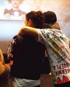 ​林允为周星驰庆生 “美人鱼”林允黑历史遭扒