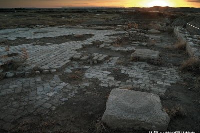 ​元上都遗址在今天的哪里（位于现在的哪个城市）