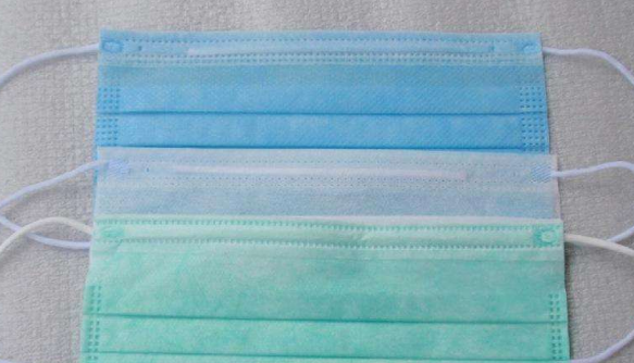 一次性口罩可以喷酒精消毒,一次性防护服能用酒精消毒吗图3