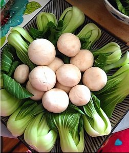 ​在家自制美味又健康的清汤火锅：简便，便宜，美味，迅速