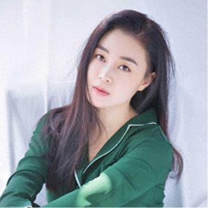 ​赵本山徒弟，凭“杨晓燕”走红，被娇娇曝“绯闻”，如今生活幸福