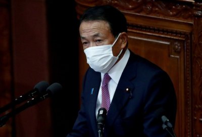 ​麻生太郎用无赖逻辑回应中国外交官批评，台湾网友都说他“无耻”