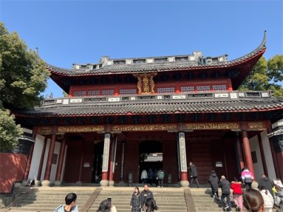 ​究竟是“精忠报国”还是“尽忠报国”？？