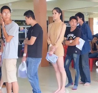 ​泰国人妖：美丽背后的痛苦真相