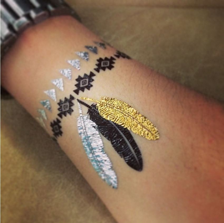 我们最爱的闪闪发光纹身贴纸！大家都来亮一”夏”吧～