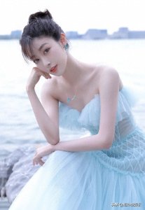 ​钟祺，从环球小姐选美冠军到转型成为演员，算是降维打击吗？