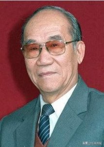 ​中国十大相声演员 殿堂级相声艺术家 你认识几个 郭德纲排第几？