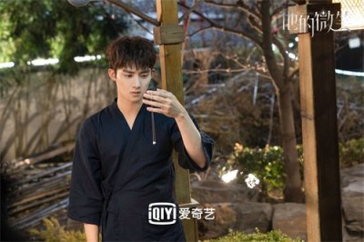 陈名豪《他的微笑》互动剧正在热播 他的结局由你掌握