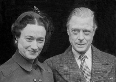 ​不爱江山爱美人？一个金属筒揭秘爱德华八世惊世婚恋或与纳粹有关