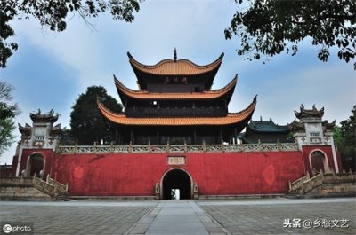 ​岳阳楼楹联集锦，多为古联，皆为名家所撰