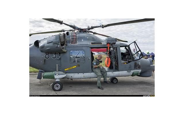 83华筝扮演者（83版最美华筝隐匿26年现身）